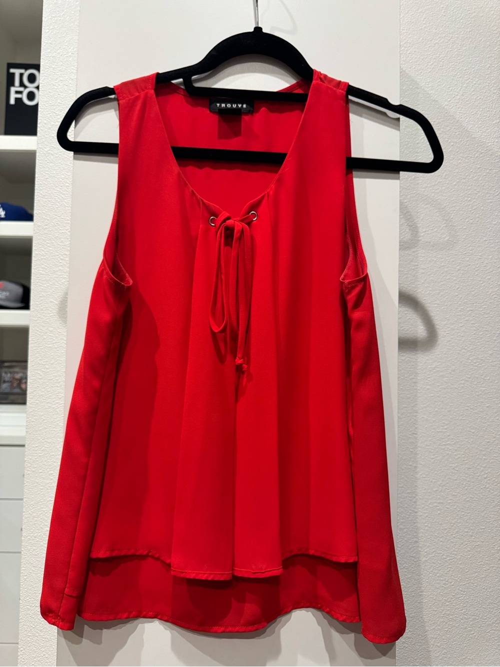 Trouve Red Tie-Front Sleeveless Blouse